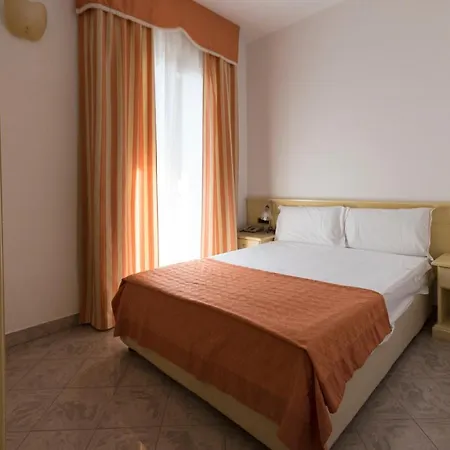 酒店 斯特拉2000酒店 奧爾比亞